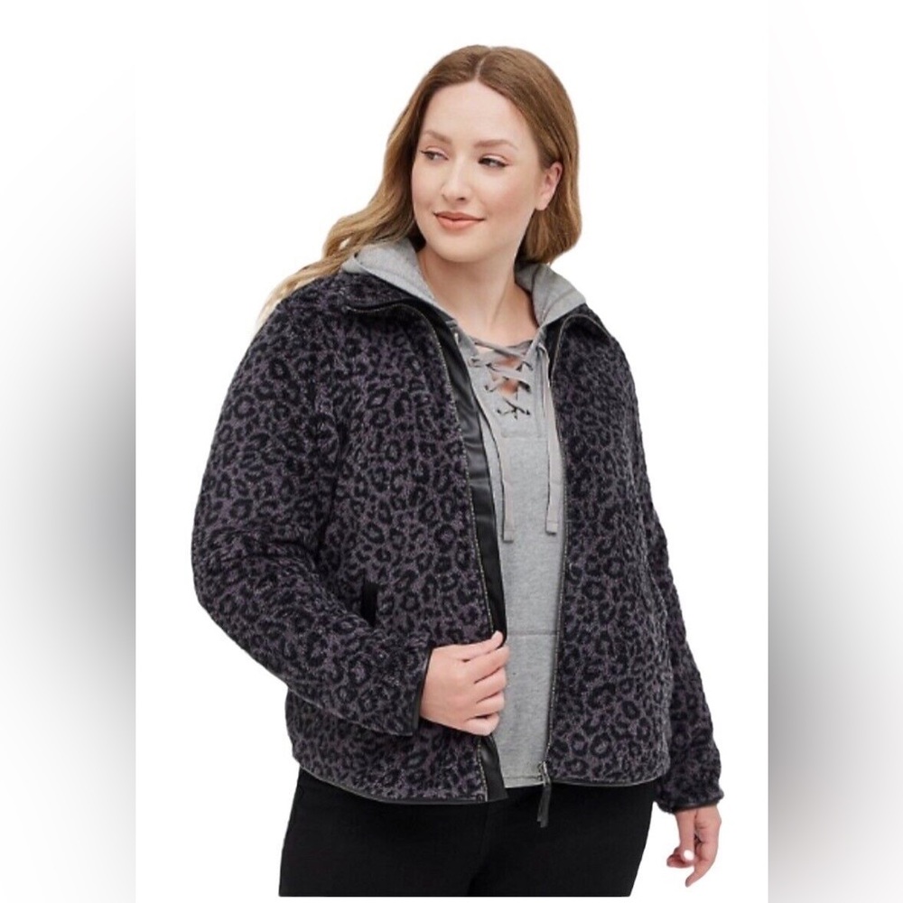 TORRID Black/Charcoal Gray Animal Print Sherpa Fleece Jacket, Size 2X, GUC. - Picture 11 of 13